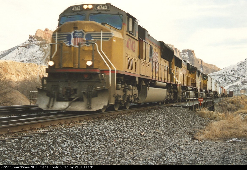 Intermodal races west